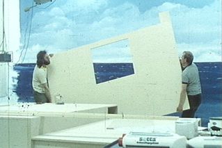 JPG\143\farocki_GF0003409.00_001.jpg
